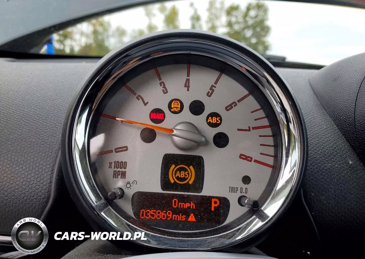 2014 Mini Cooper Countryman VIN:WMWZB3C53EWR39588 - 9