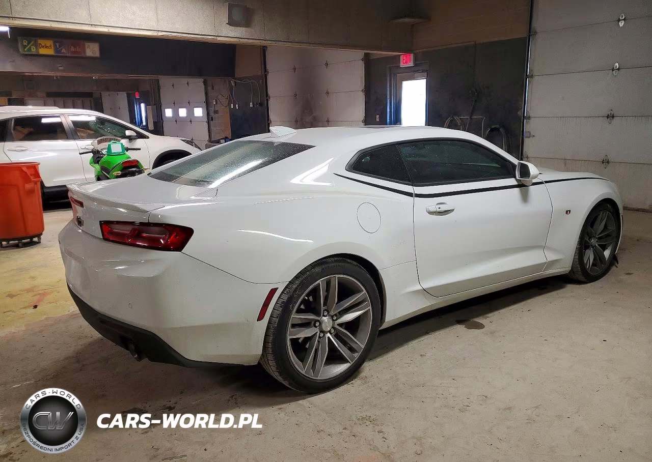 2016 Chevrolet Camaro Lt VIN:1G1FD1RS6G0123037 - 3