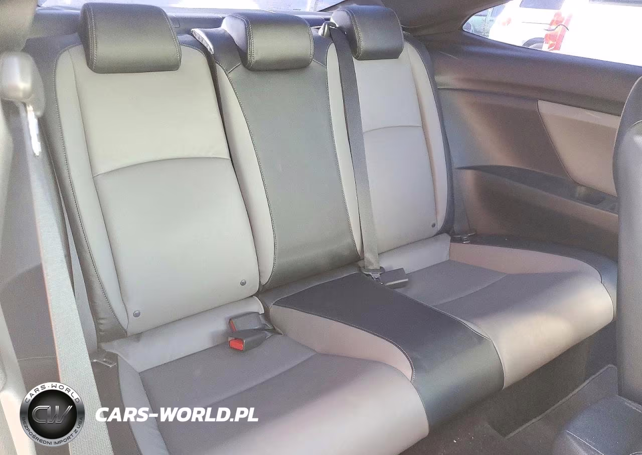 2016 Honda Civic Touring VIN:2HGFC3B97GH356063 - 10
