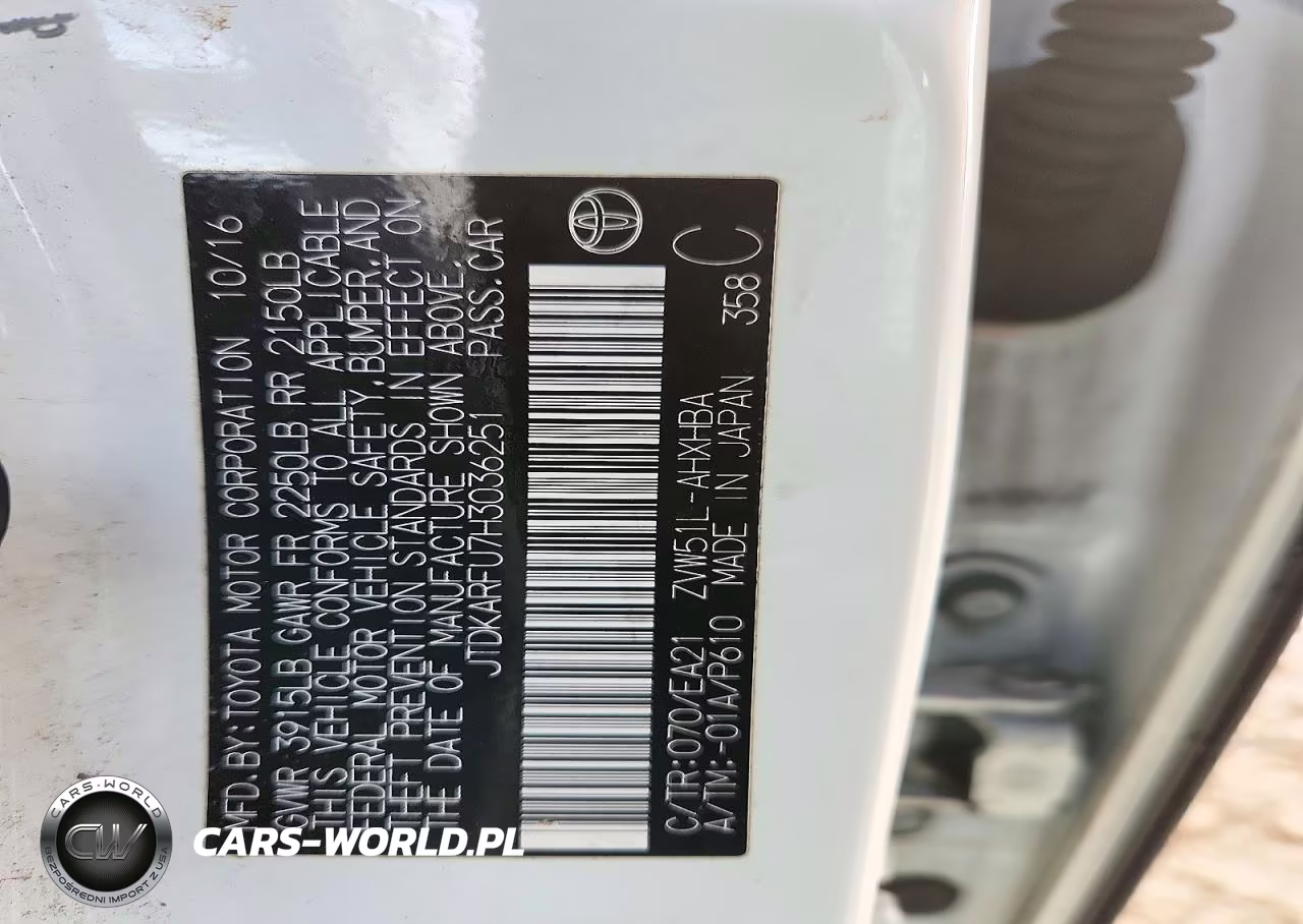 2017 Toyota Prius Four Touring VIN:JTDKARFU7H3036251 - 13