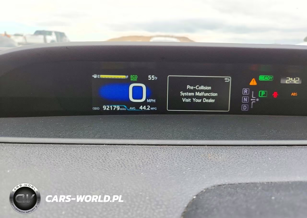 2017 Toyota Prius Four Touring VIN:JTDKARFU7H3036251 - 9