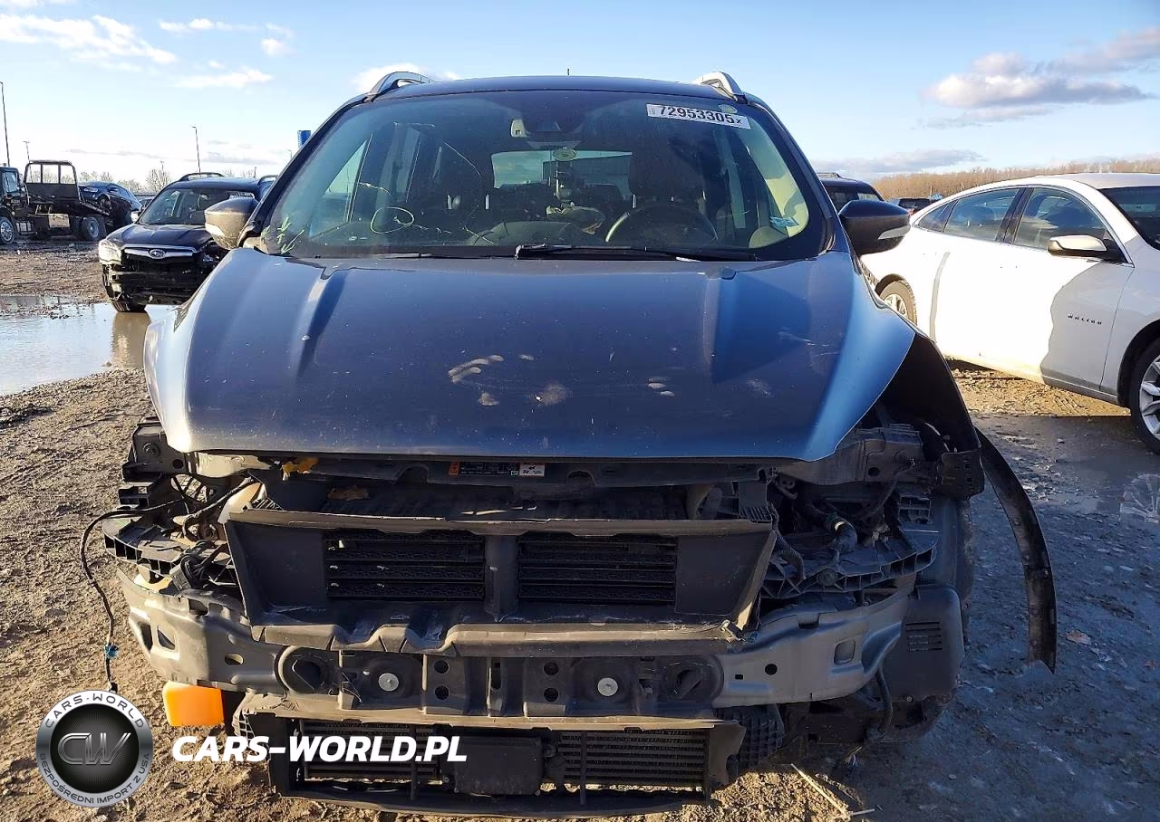 2019 Ford Escape Titanium VIN:1FMCU9J9XKUB27025 - 5