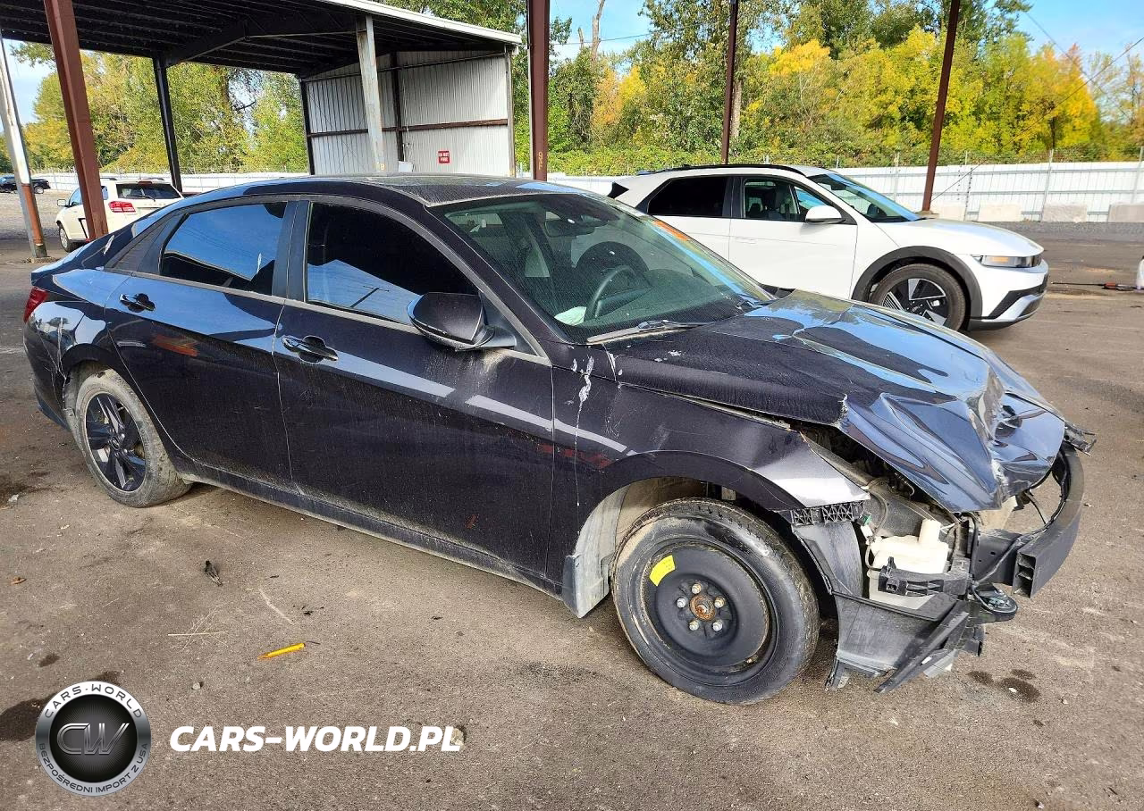 2022 Hyundai Elantra Sel VIN:5NPLM4AG2NH076933 - 4