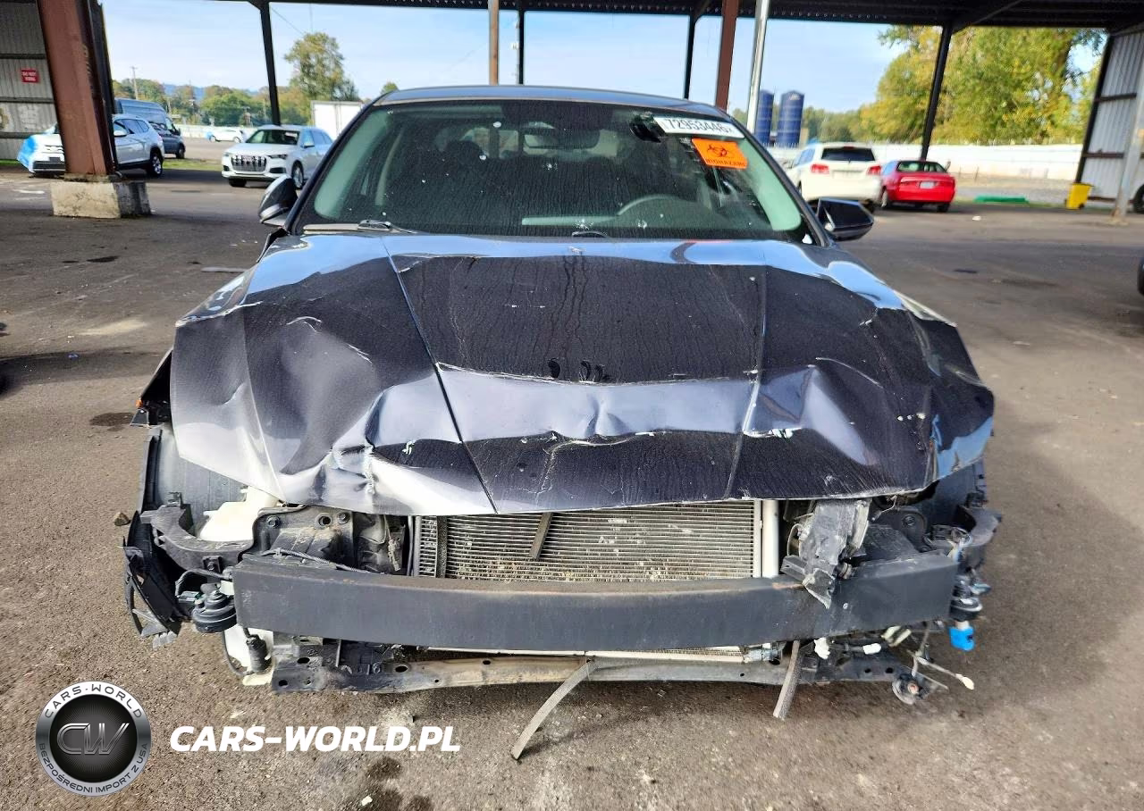 2022 Hyundai Elantra Sel VIN:5NPLM4AG2NH076933 - 5