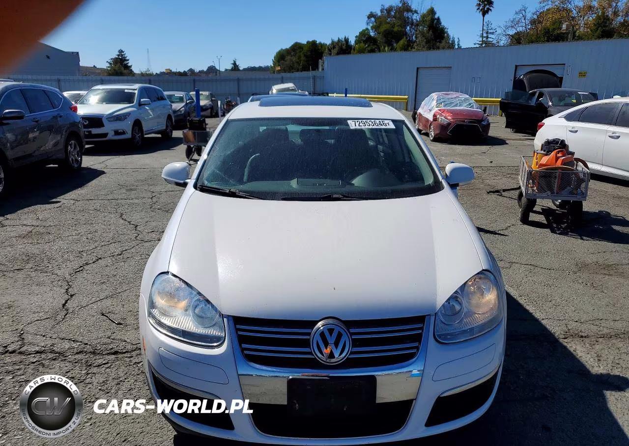 2010 Volkswagen Jetta Se VIN:3VWRZ7AJ4AM168264 - 5