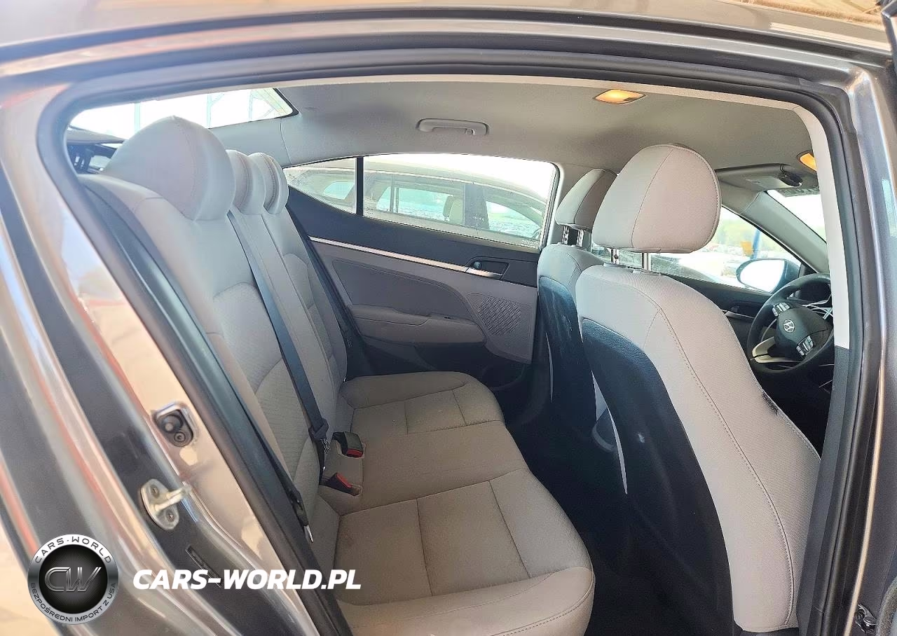2019 Hyundai Elantra Sel VIN:5NPD84LF8KH403392 - 10