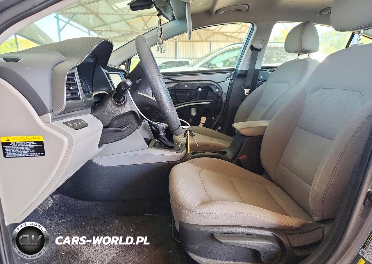2019 Hyundai Elantra Sel VIN:5NPD84LF8KH403392 - 7