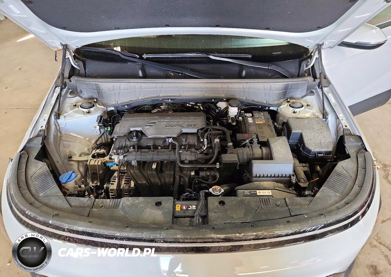 2025 Hyundai Kona Sel VIN:KM8HBCAB7SU306635 - 11
