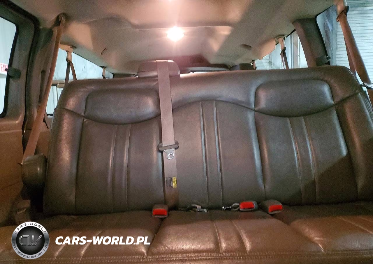 2003 Chevrolet Express G3500 VIN:1GAHG39U031231526 - 10
