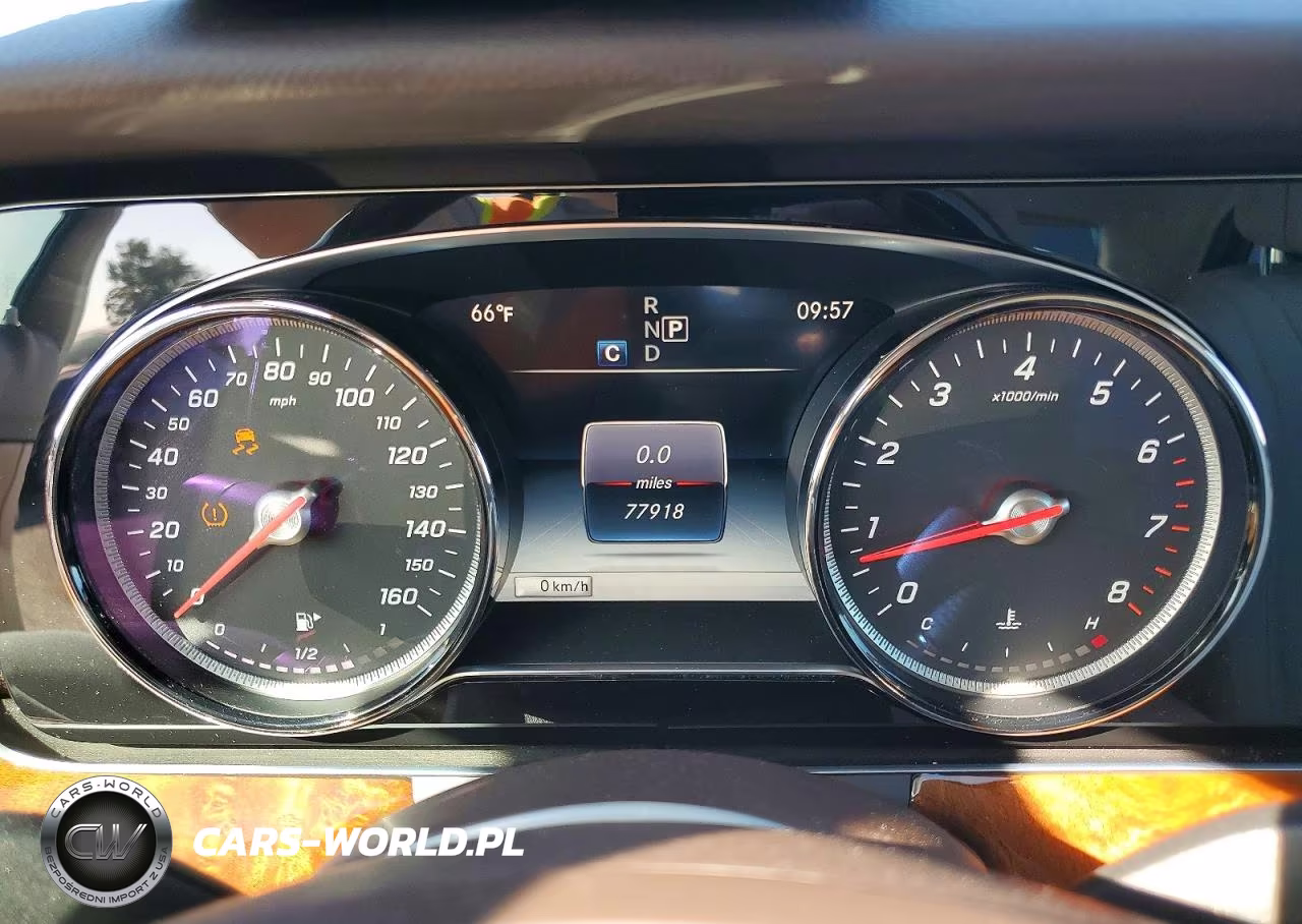 2017 Mercedes-Benz E 300 VIN:WDDZF4JBXHA078357 - 9