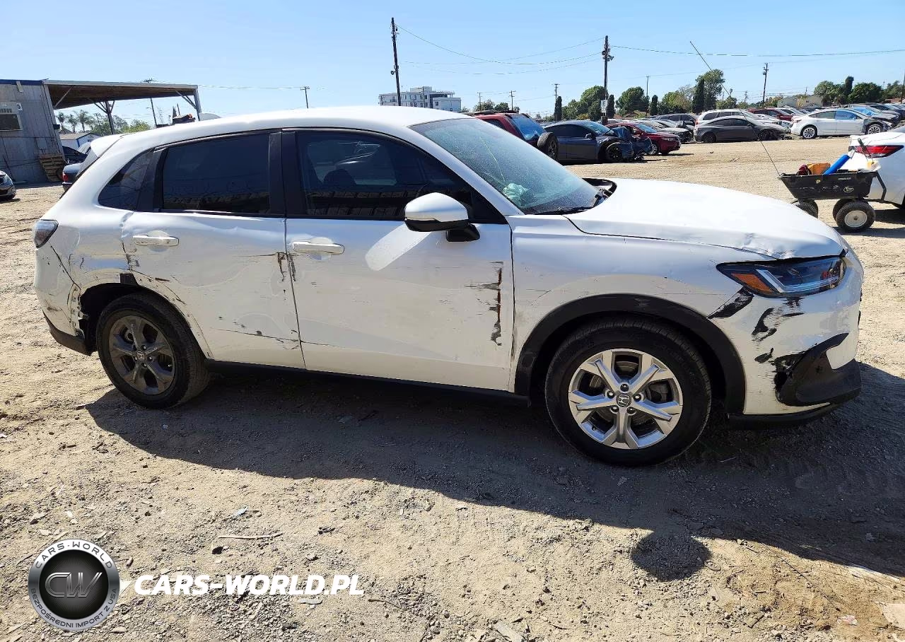 2026 Honda Hr-V Lx VIN:3CZRZ1H30TM720797 - 4