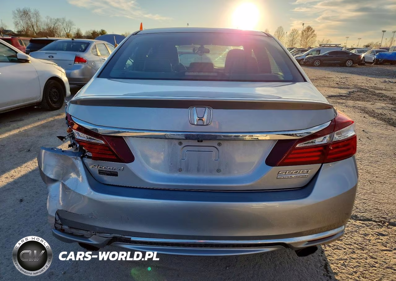 2017 Honda Accord Sport Special Edition VIN:1HGCR2F13HA085230 - 6