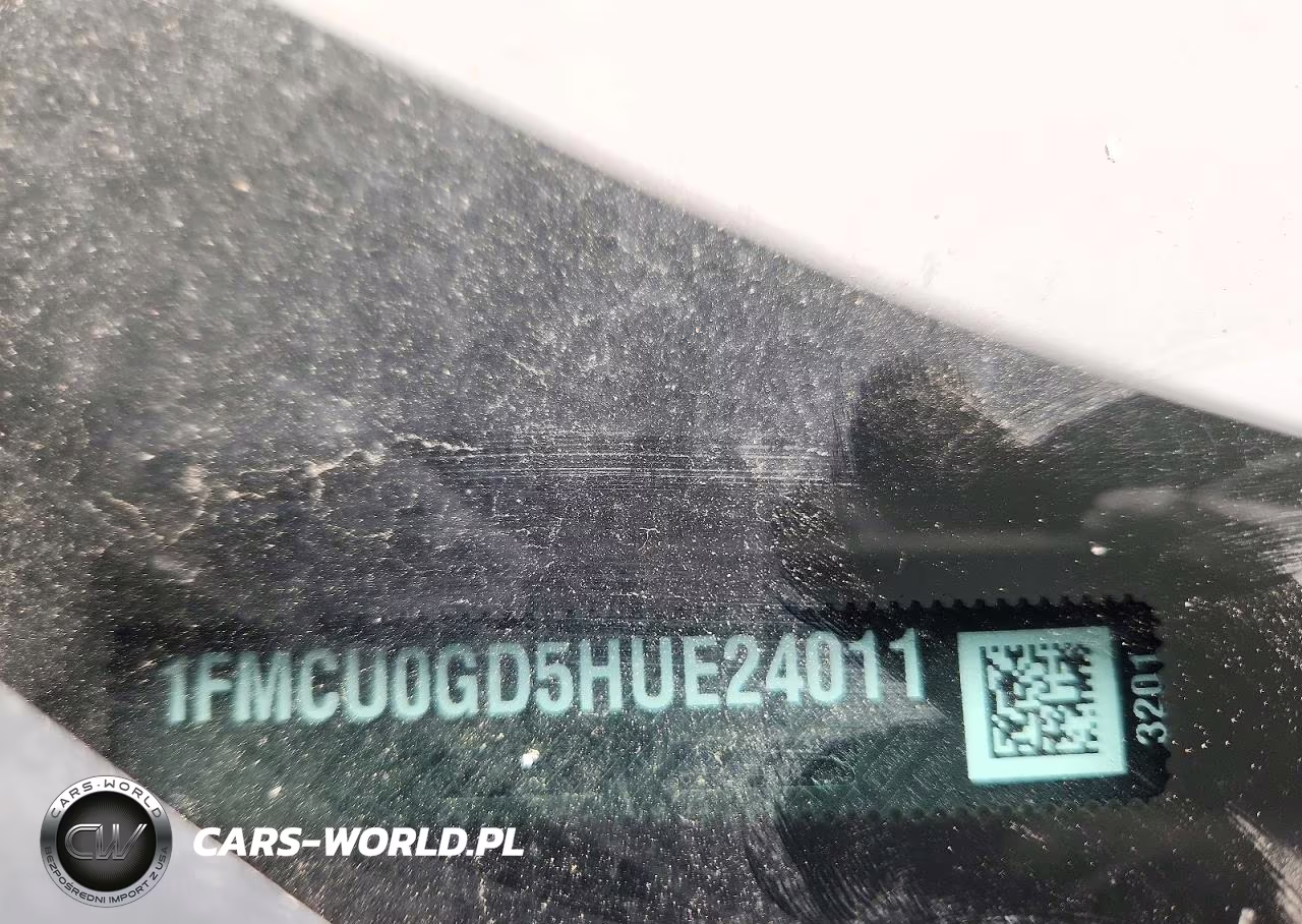 2017 Ford Escape Se VIN:1FMCU0GD5HUE24011 - 13