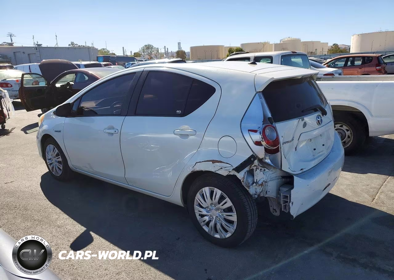 2013 Toyota Prius C One VIN:JTDKDTB31D1541712 - 2