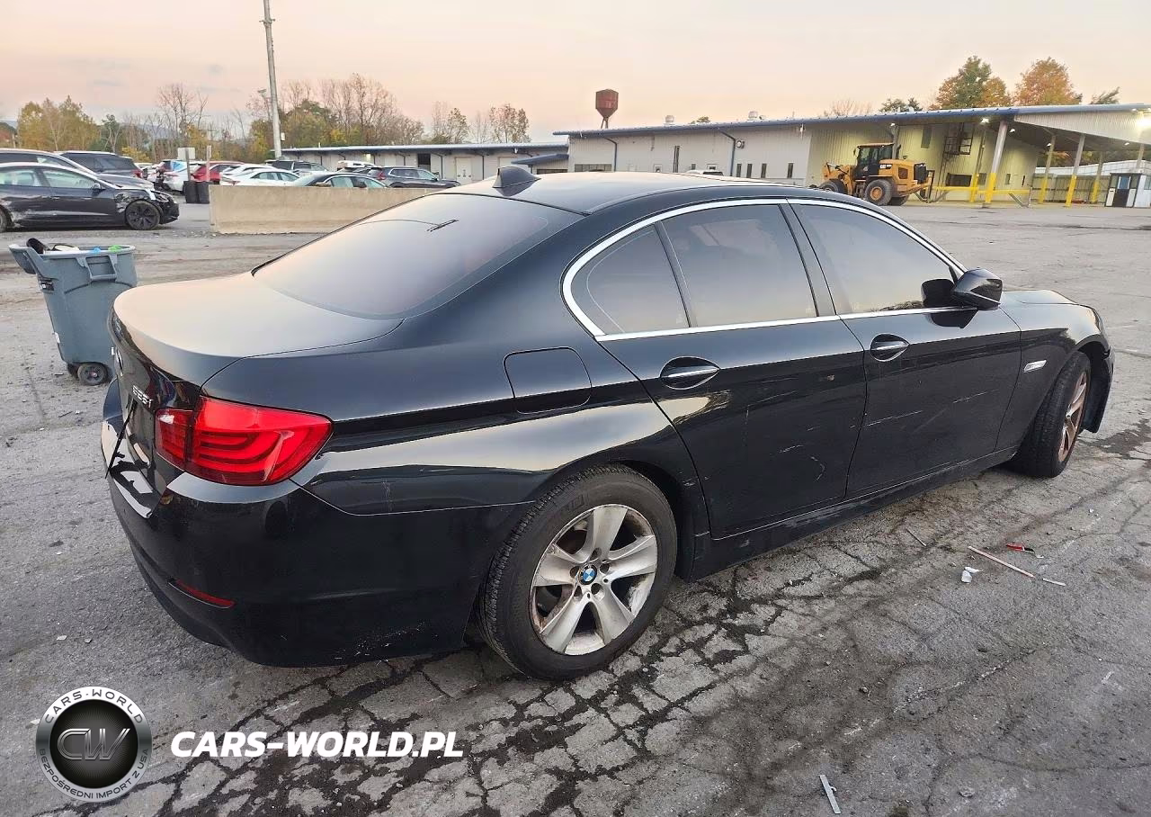 2013 BMW 528 Xi VIN:WBAXH5C57DD115542 - 3