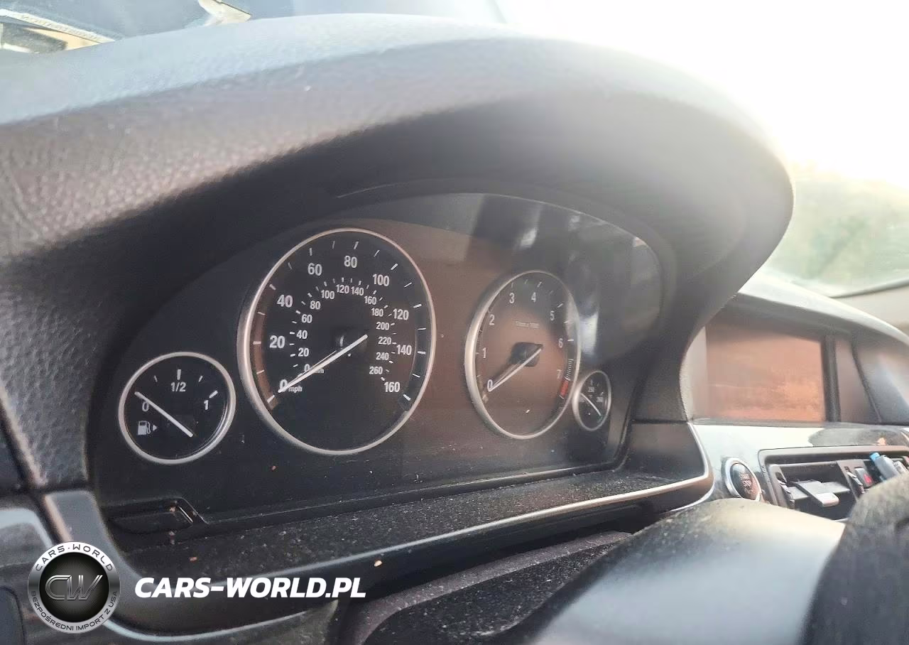 2013 BMW 528 Xi VIN:WBAXH5C57DD115542 - 9