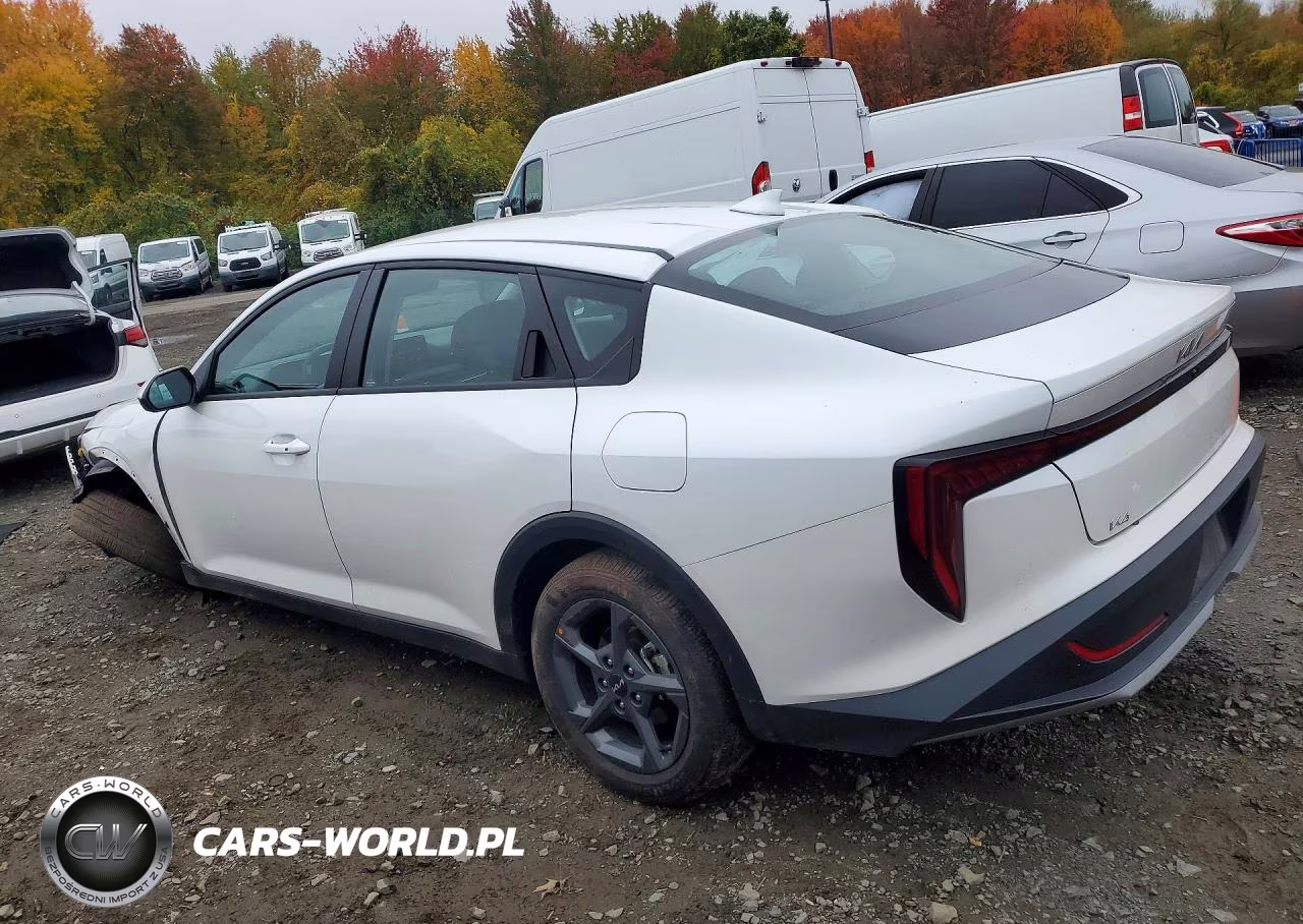 2026 Kia K4 Lxs VIN:3KPFT4DE4TE276451 - 2