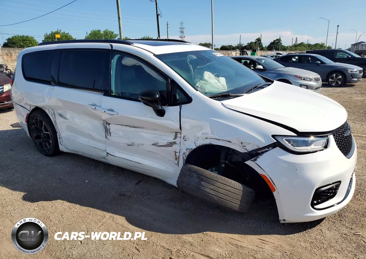 2025 Chrysler Pacifica Limited VIN:2C4RC1GG3SR547716 - 4
