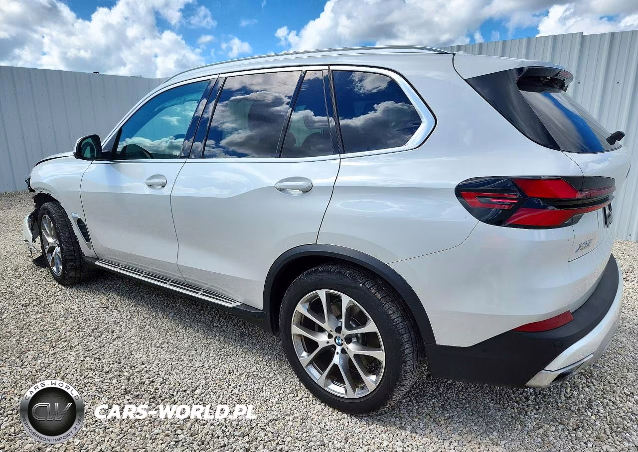 2026 BMW X5 xDrive40I VIN:5UX23EU0XT9385900 - 2