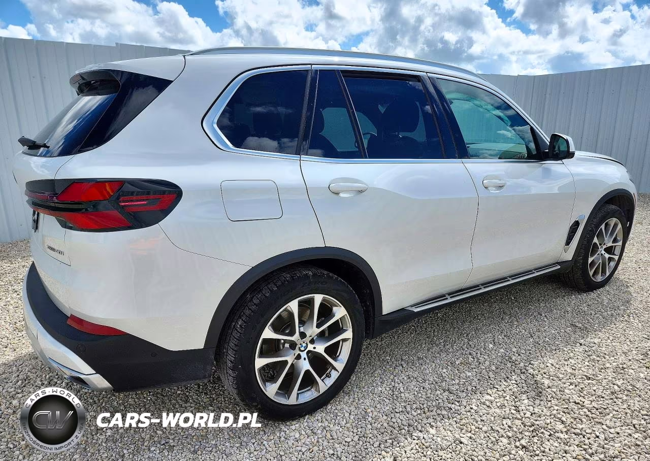 2026 BMW X5 xDrive40I VIN:5UX23EU0XT9385900 - 3