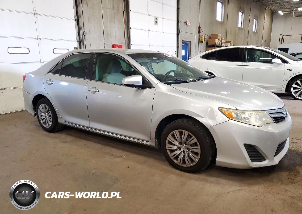 2012 Toyota Camry Le VIN:4T1BF1FK8CU022004 - 4