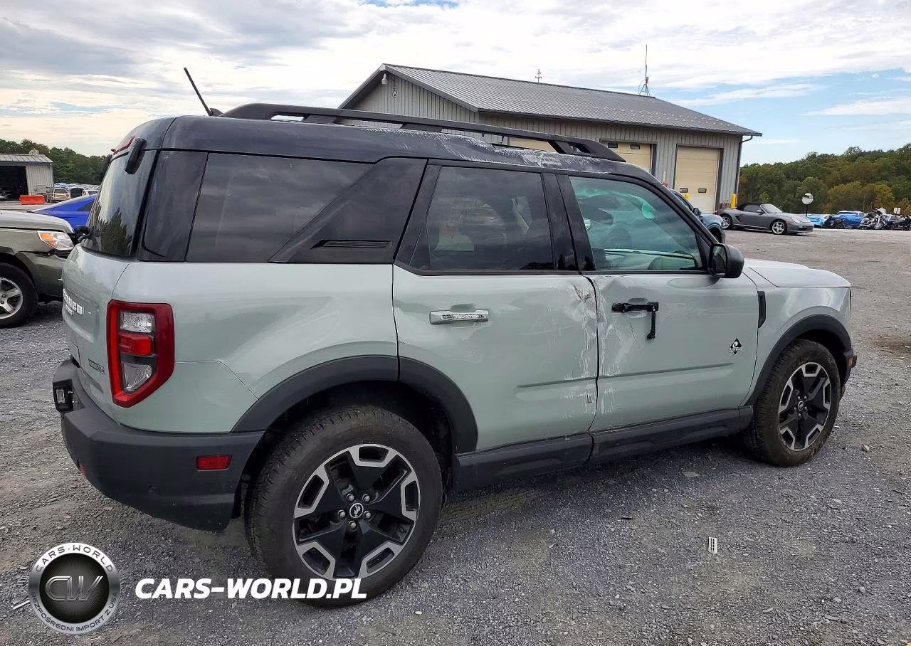 2023 Ford Bronco Sport Outer Banks VIN:3FMCR9C6XPRD71180 - 3