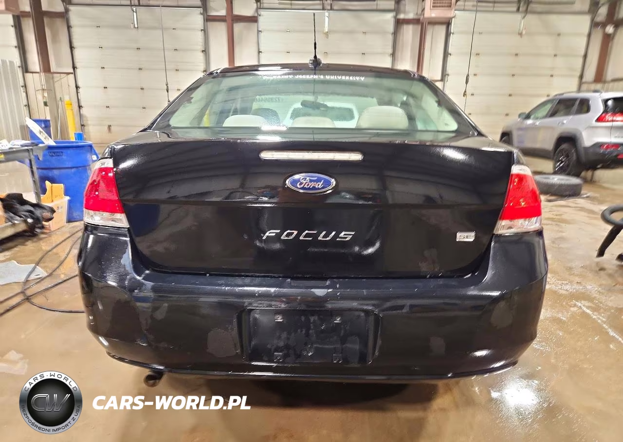 2010 Ford Focus Se VIN:1FAHP3FN9AW238260 - 6