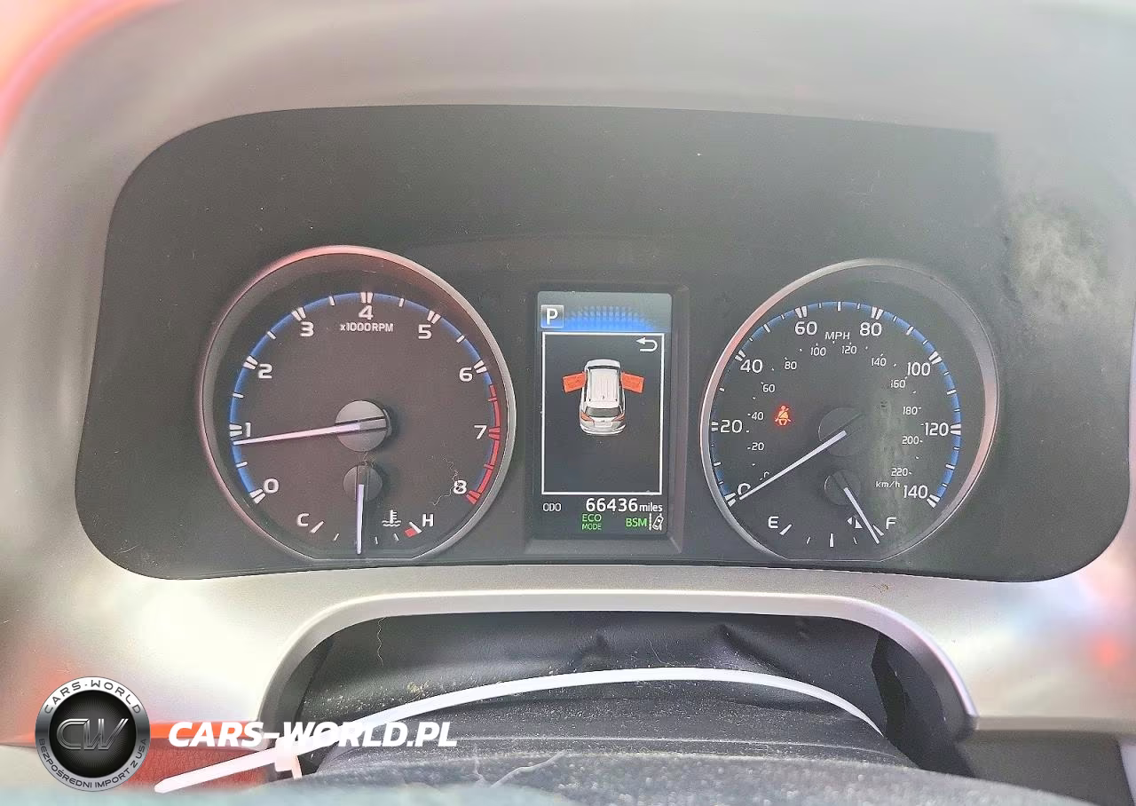 2018 Toyota Rav4 Xle VIN:JTMWFREV0JJ212524 - 9