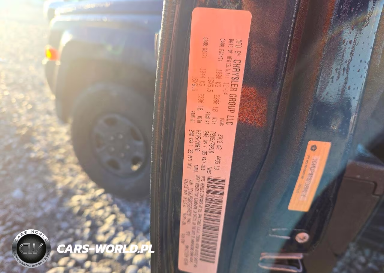 2015 Jeep Patriot Sport VIN:1C4NJPBBXFD204218 - 13