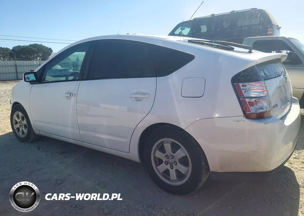 2005 Toyota Prius Base VIN:JTDKB20U153066953 - 2