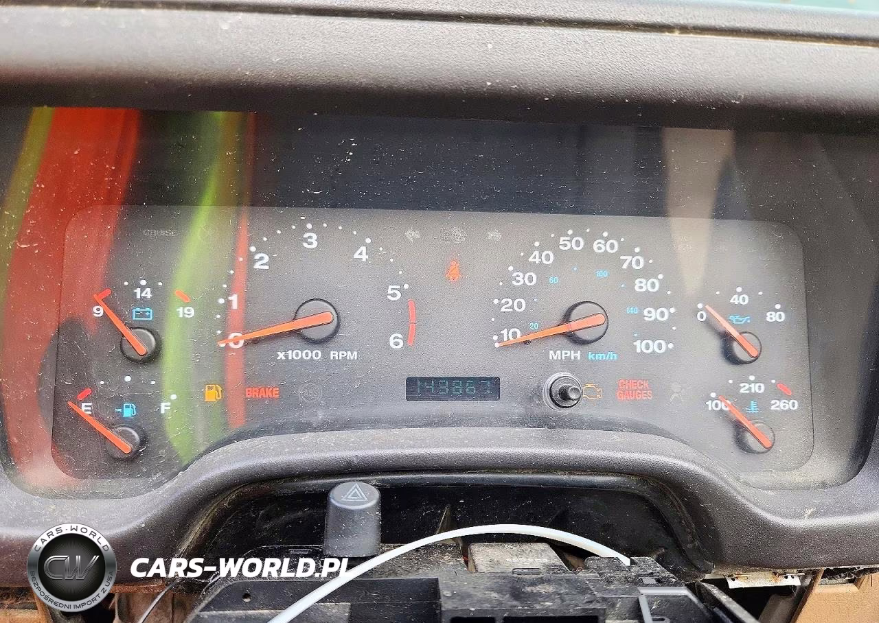 2002 Jeep Wrangler - Tj Sport VIN:1J4FA49S42P727570 - 9
