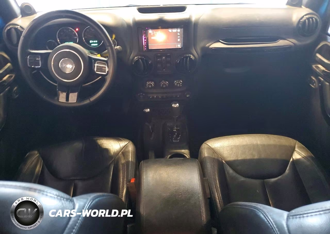 2014 Jeep Wrangler Unlimited Sahara VIN:1C4HJWEG9EL254093 - 8