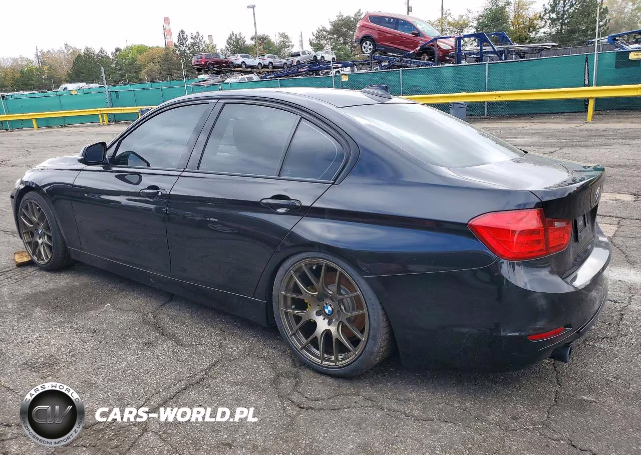 2013 BMW 335 Xi VIN:WBA3B9C57DF586456 - 2