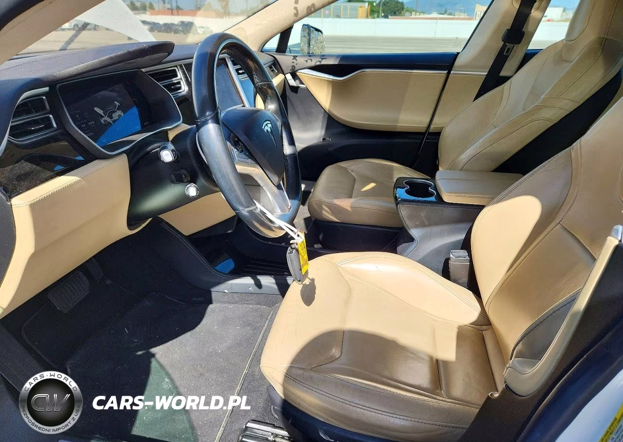 2015 Tesla Model S 70D VIN:5YJSA1S20FF085264 - 7