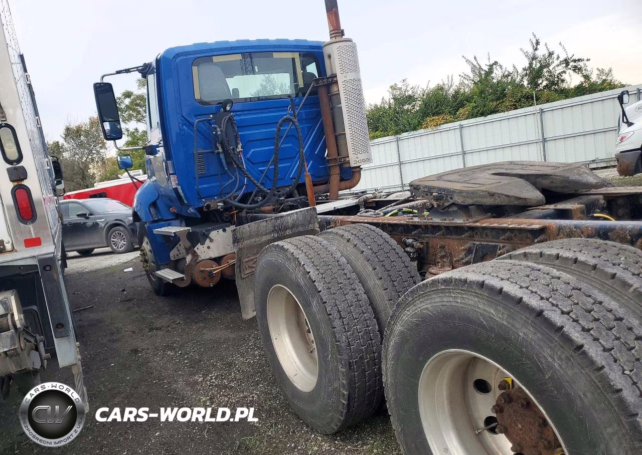 2012 International Prostar Semi Truck VIN:1HSDJSJR3CJ053014 - 2