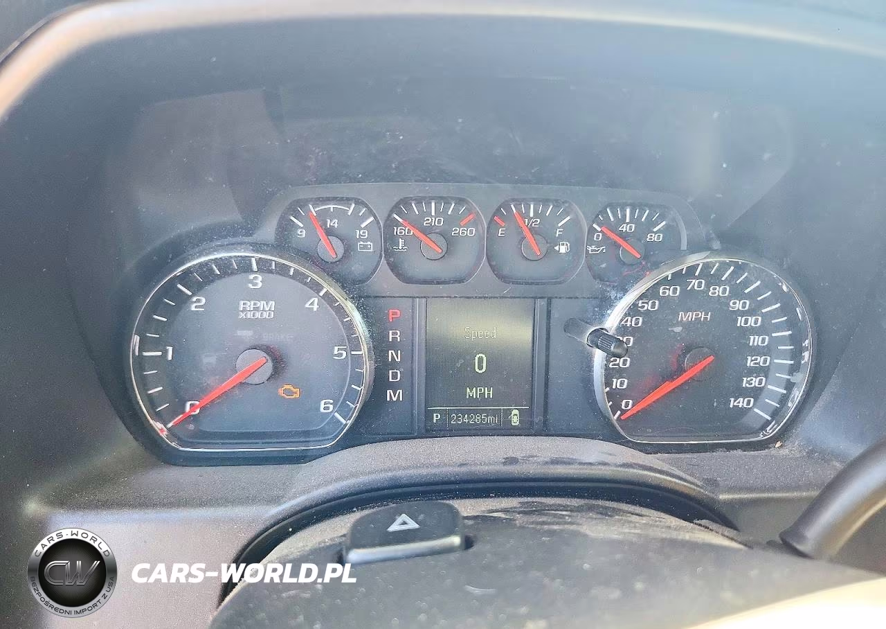 2015 Chevrolet Silverado C1500 VIN:1GCRCPEH2FZ311441 - 9