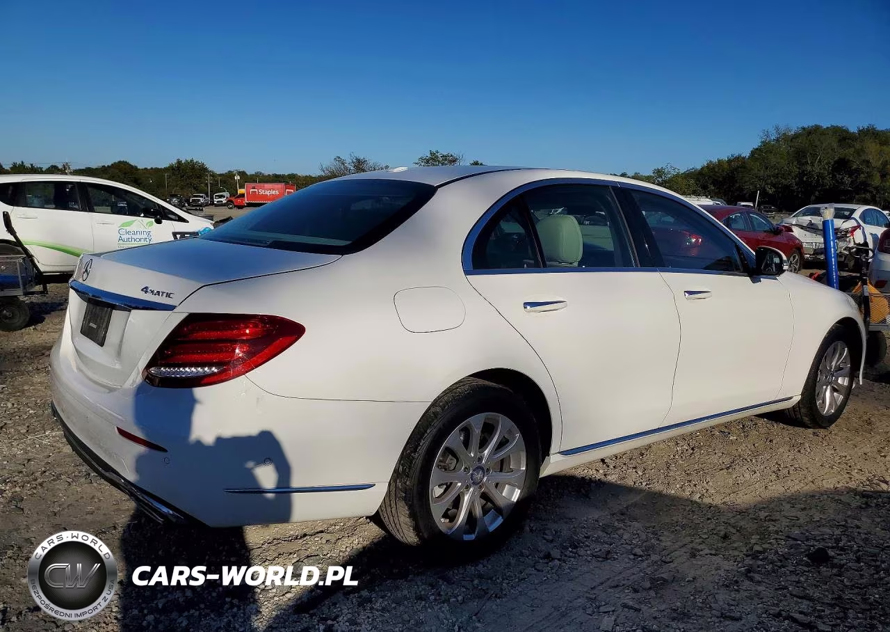 2017 Mercedes-Benz E 300 4Matic VIN:WDDZF4KB0HA125829 - 3