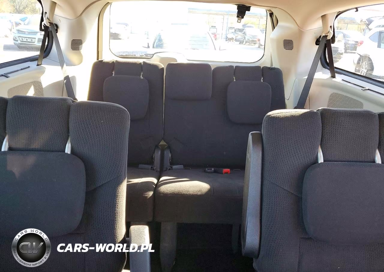 2012 Dodge Grand Caravan Crew VIN:2C4RDGDG5CR114078 - 10
