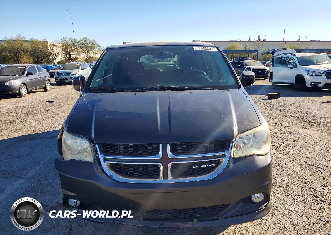2012 Dodge Grand Caravan Crew VIN:2C4RDGDG5CR114078 - 5
