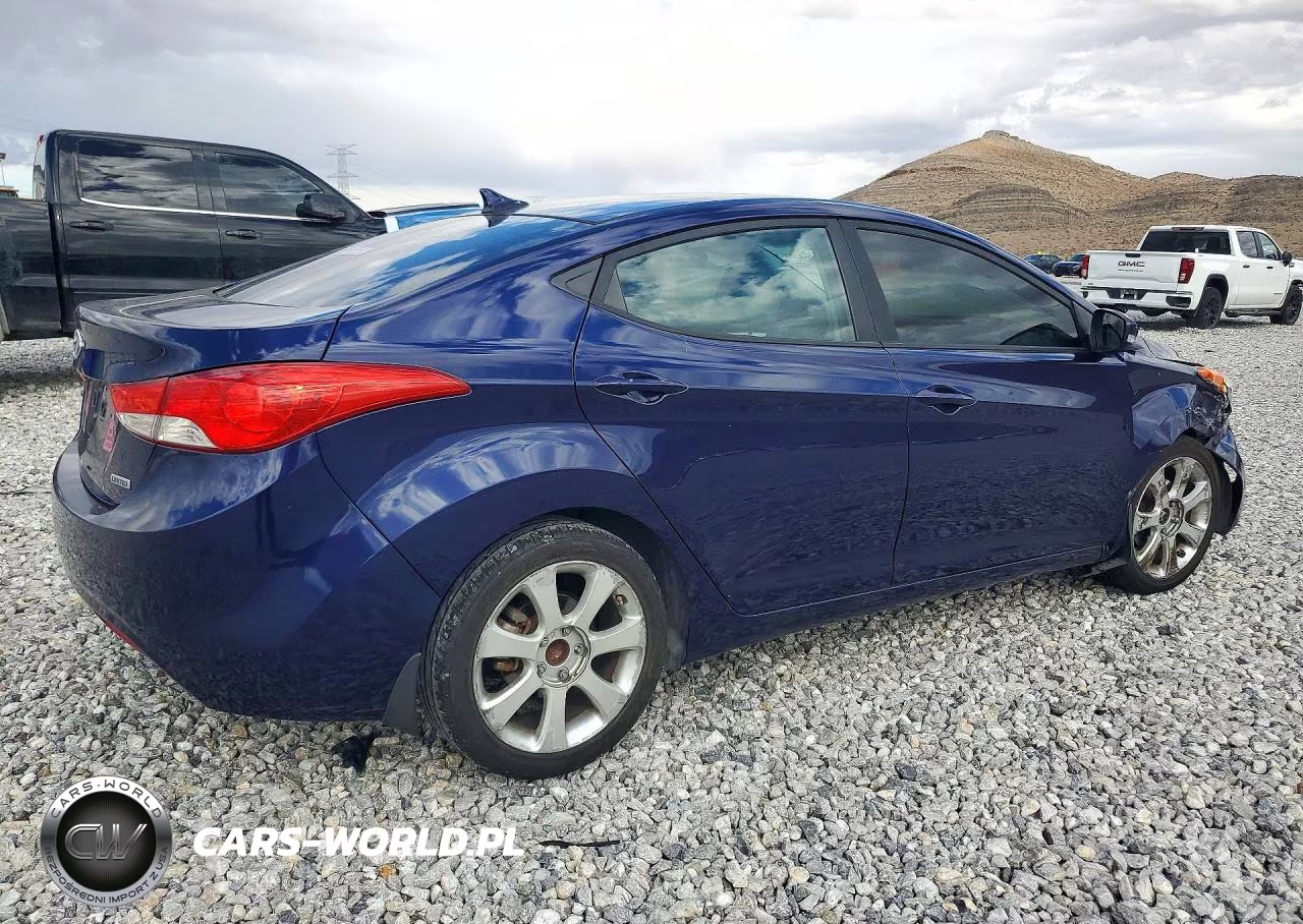 2013 Hyundai Elantra Limited VIN:5NPDH4AE5DH184906 - 3
