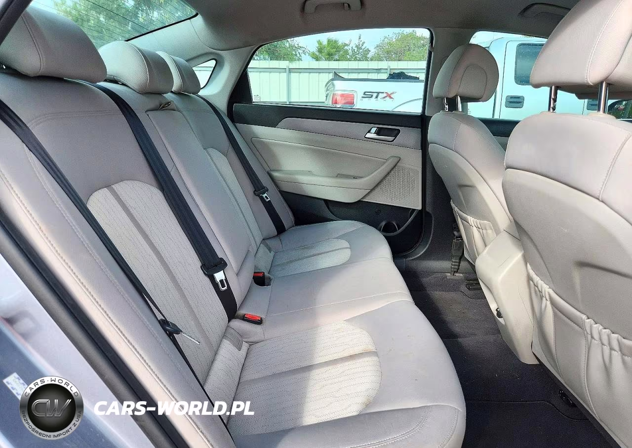 2016 Hyundai Sonata Hybrid Se VIN:KMHE24L1XGA022616 - 10