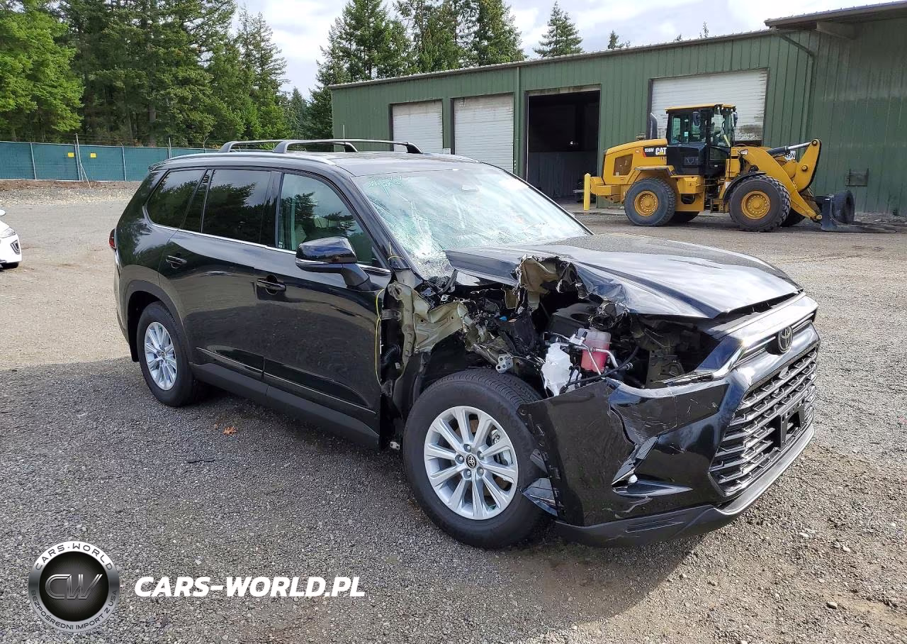 2026 Toyota Grand Highlander Hybrid Xle VIN:5TDACAB52TS108096 - 4