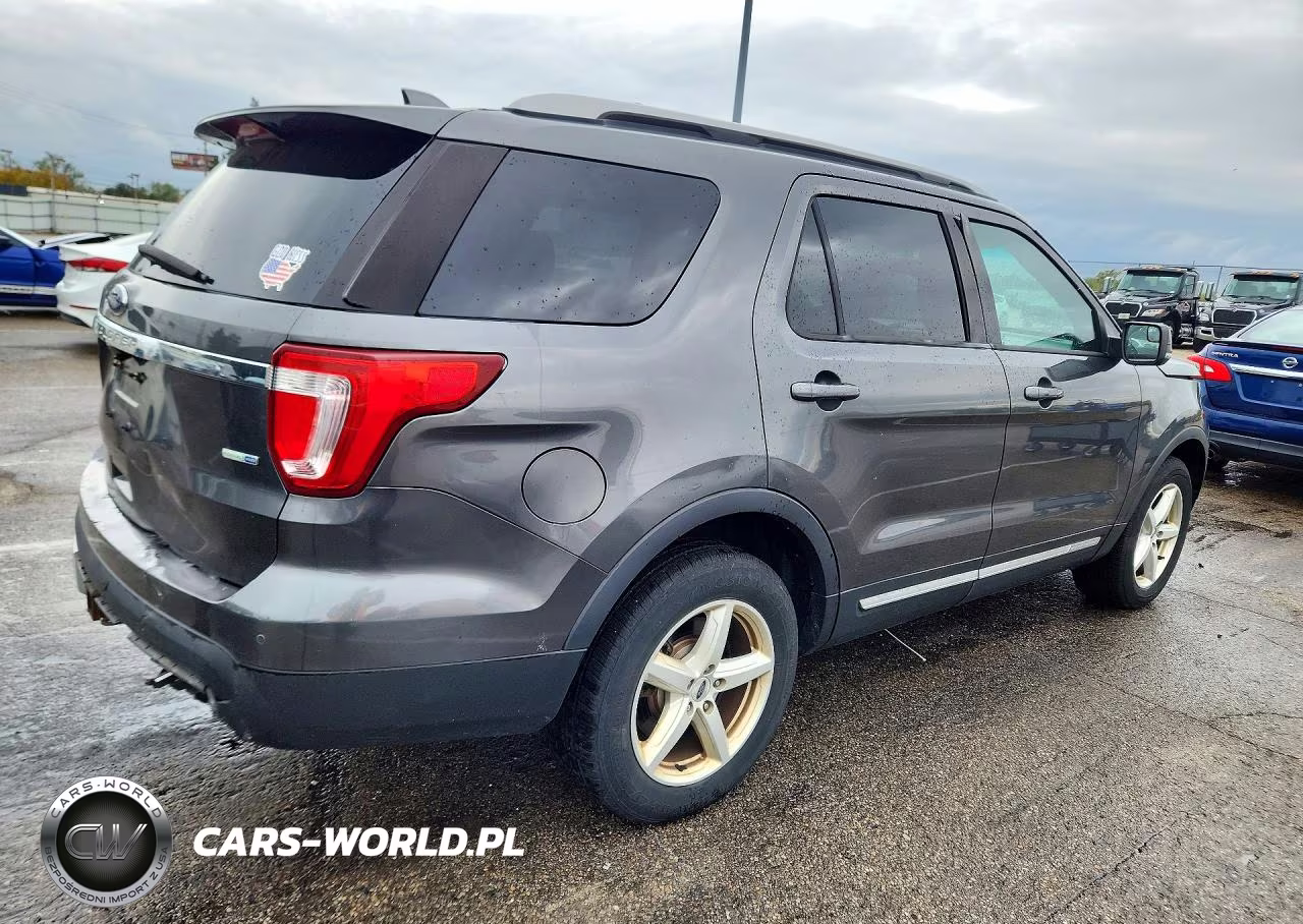 2016 Ford Explorer Xlt VIN:1FM5K8D80GGB80818 - 3