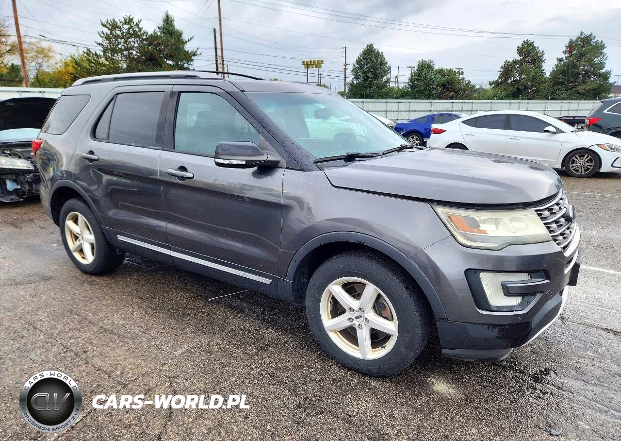 2016 Ford Explorer Xlt VIN:1FM5K8D80GGB80818 - 4