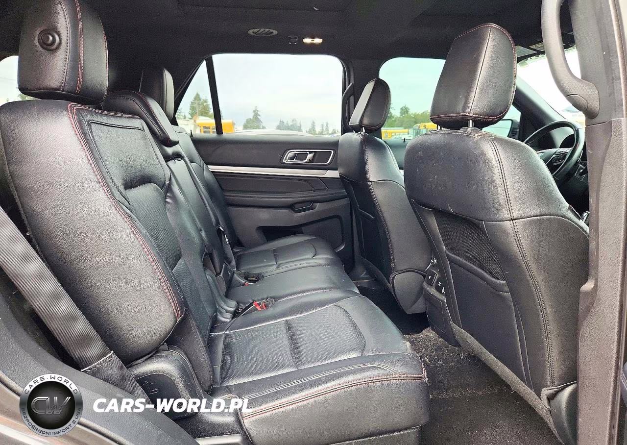 2019 Ford Explorer Sport VIN:1FM5K8GT2KGA52637 - 11