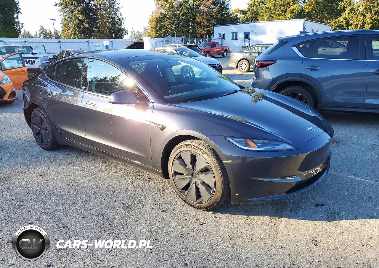 2024 Tesla Model 3 VIN:5YJ3E1EA4RF835118 - 4