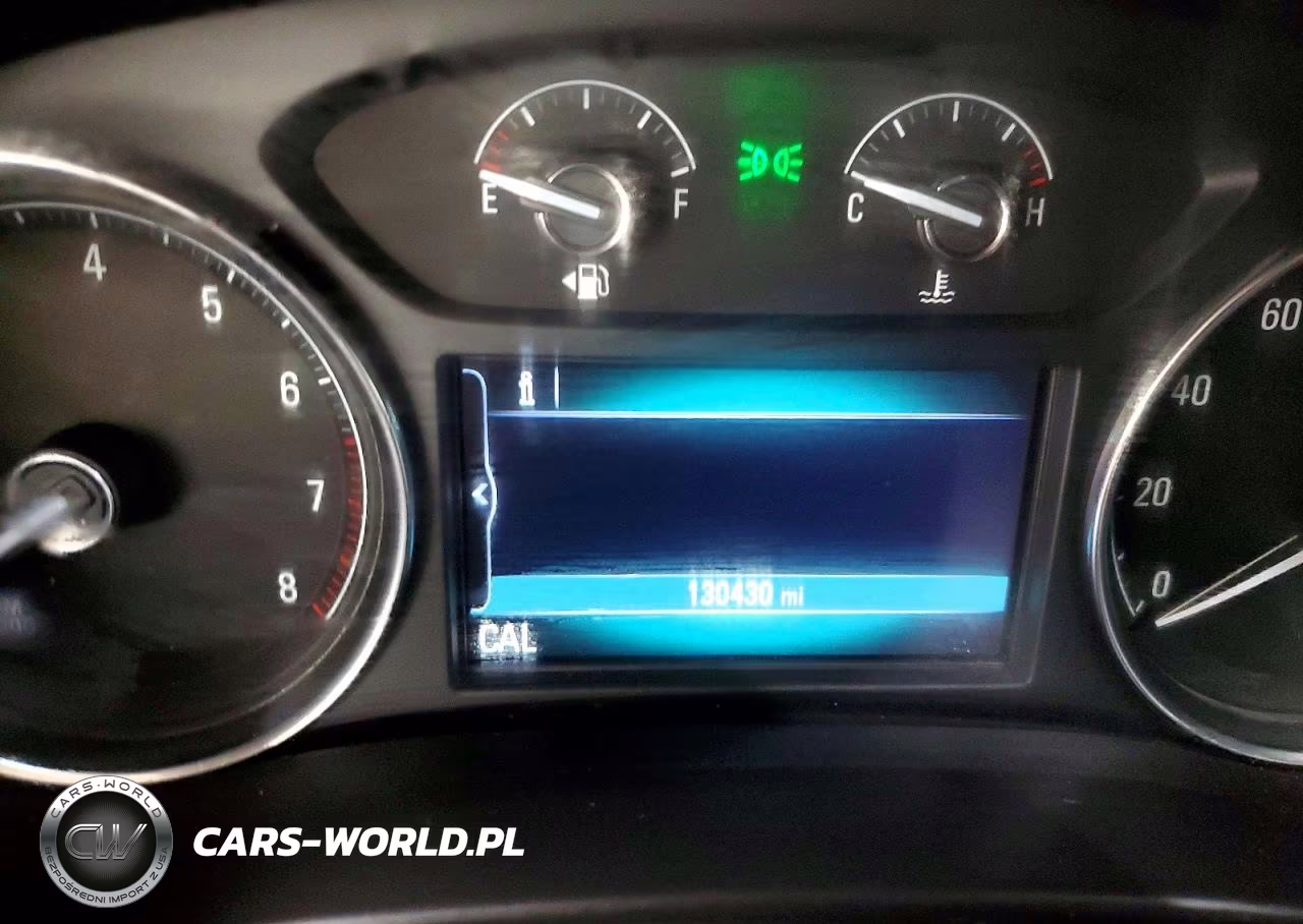 2018 Buick Enclave Essence VIN:5GAEVAKW0JJ178146 - 9