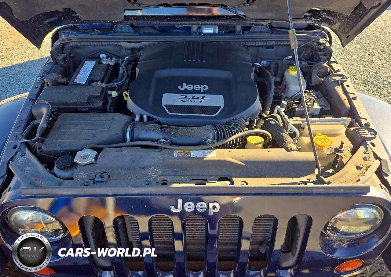 2013 Jeep Wrangler Unlimited Rubicon VIN:1C4HJWFG9DL513355 - 12