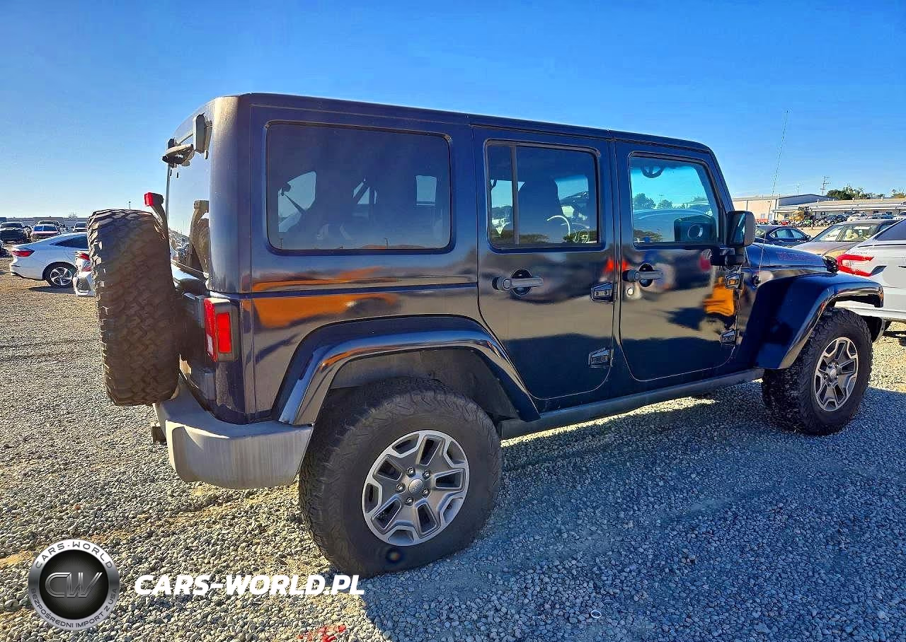 2013 Jeep Wrangler Unlimited Rubicon VIN:1C4HJWFG9DL513355 - 3