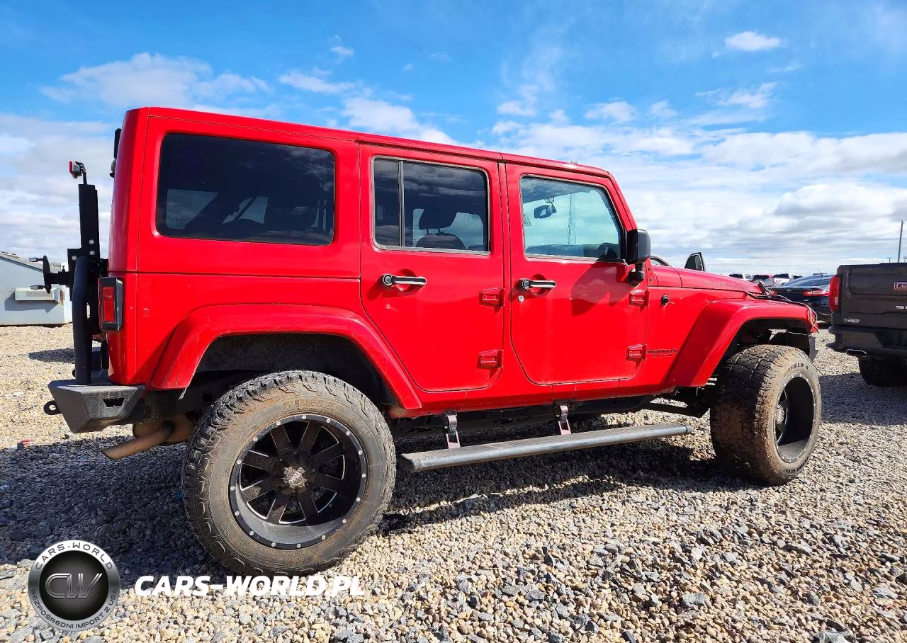 2014 Jeep Wrangler Unlimited Rubicon VIN:1C4BJWFG7EL325828 - 3